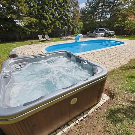 Avalavanda Cherry Hill Vlasi (Belgrade)