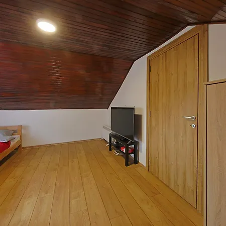 Avalavanda Cherry Hill Holiday home Vlasi